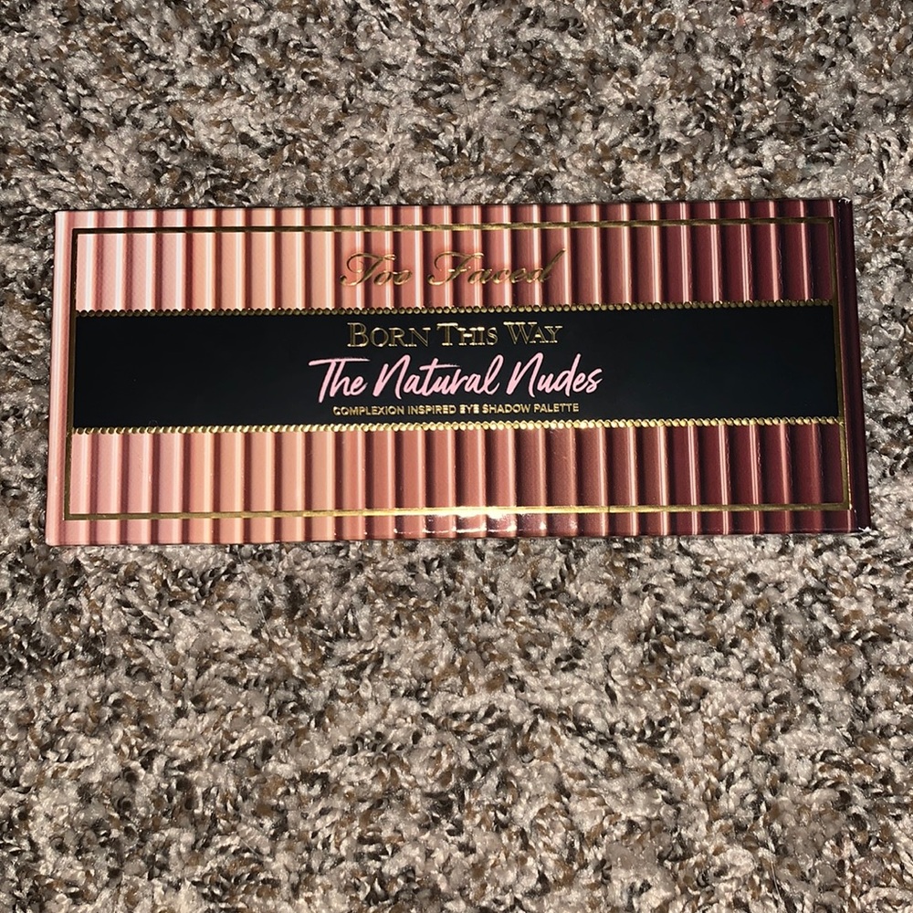Too faced born this way the natural nudes